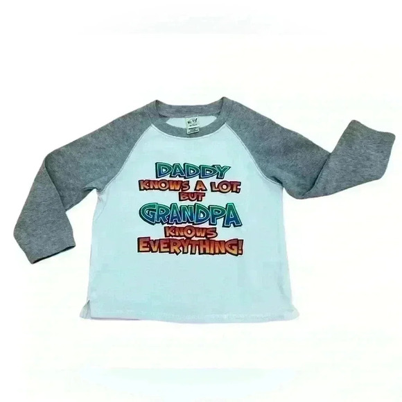 KAVIO "Daddy knows a lot but grandpa knows everything!!!" t-shirt - Picture 1 of 3